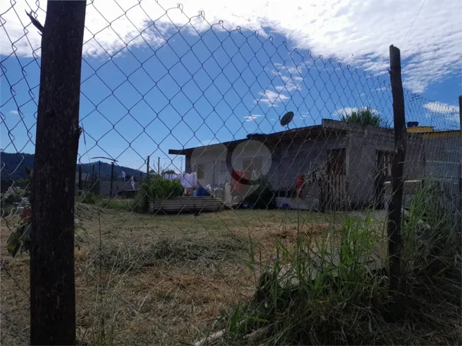 Casa com 1 quartos à venda em Rio acima - SP