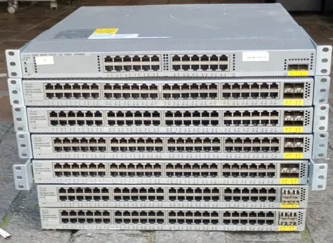 Switch Cisco Nexus 2224TP 1ge fabric extender