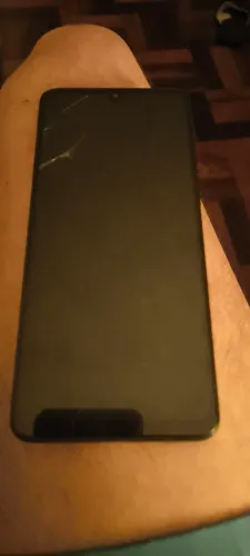 Samsung A33 - Tela quebrada