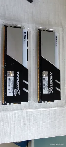 Memória G.Skill Top  DDR4 2x8gb CL 16 RGB