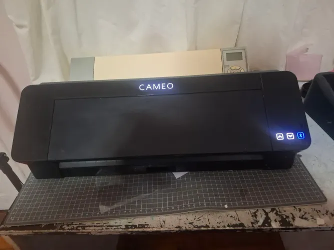 CAMEO 4 -SILHOUETTE (PERFEITO ESTADO)