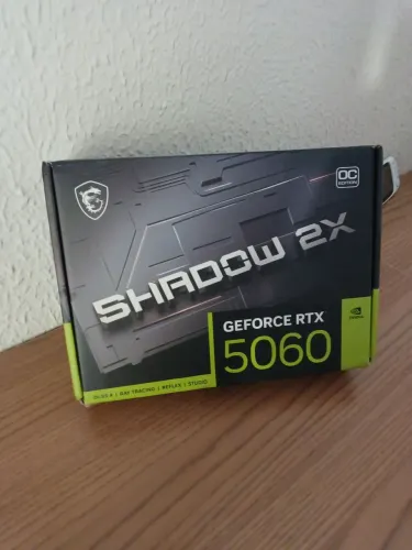 RTX 5060 NOVA ZERADA