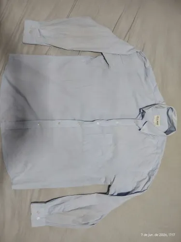 Camisa azul tamanho 5