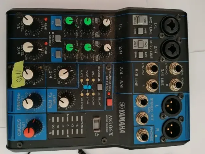 Mesa de som Yamaha MG06X