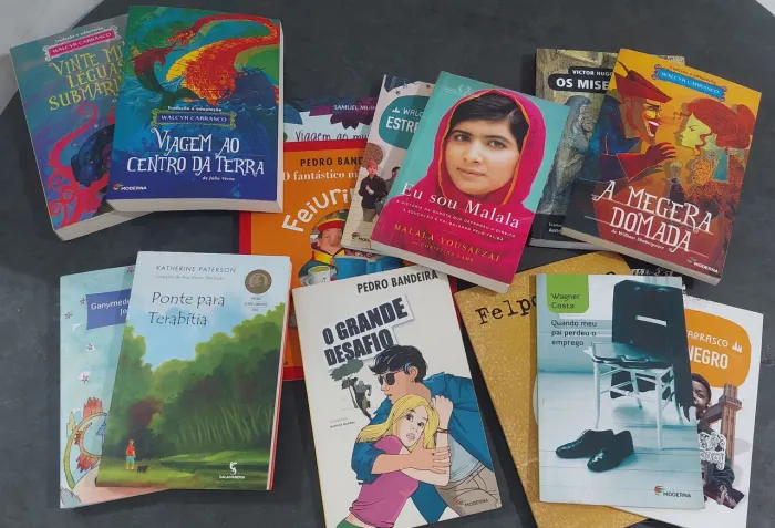 Kit com 15 livros - Editora Moderna