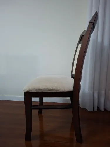 Cadeiras estofadas para sala de jantar