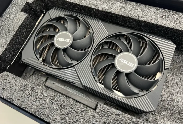 Placa de video Nvidia RTX 3060 Ti 8GB impecável estado de nova!