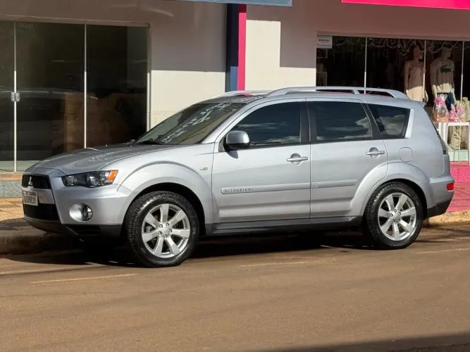 Mitsubishi Outlander 3.0/ GT 3.0 V6 Aut. 2011