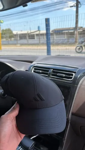 Boné da adidas