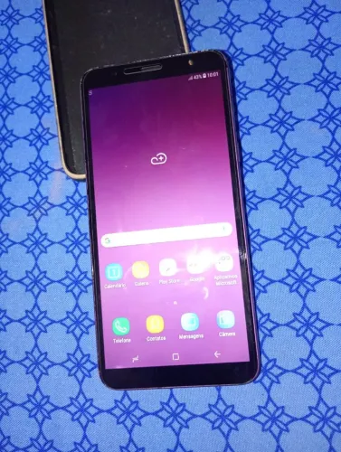SAMSUNG GALAXY J8
