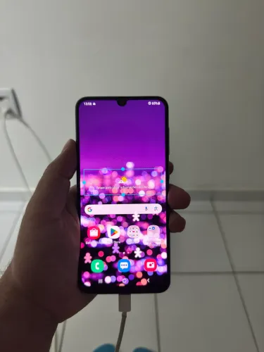 SAMSUNG A50