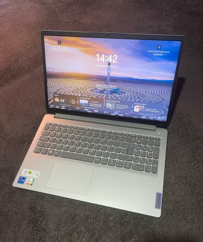 NOTEBOOK LENOVO I7-1255U SEMI NOVO + NOTA FISCAL,12GB RAM,SSD NVME 512GB,GHZ MAX 4.70