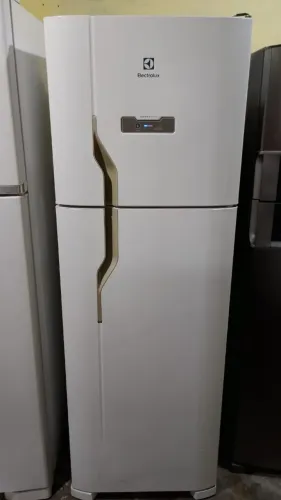 Geladeira Electrolux Frost Free Branca 380 Litros Funcionando Perfeitamente 