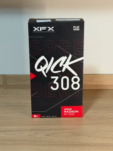 XFX RX7600 TRIPLE fan