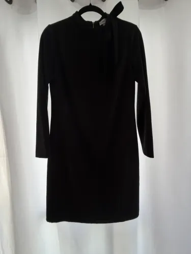 vestido calvin klein preto | gola com laço | manga longa | elegante | tam. p