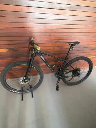 Bicicleta MTB scott scale 970
