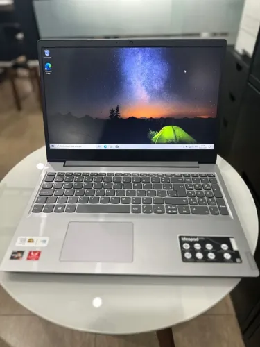 Notebook Lenovo IdeaPad S145 - Ryzen 5 3500U | 15,6 | 1 TB HD + slot SSD NVMe livre