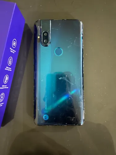 MOTOROLA ONE HYPER