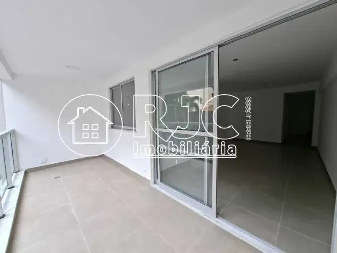 Apartamento : Padrão / Residencial / Tijuca