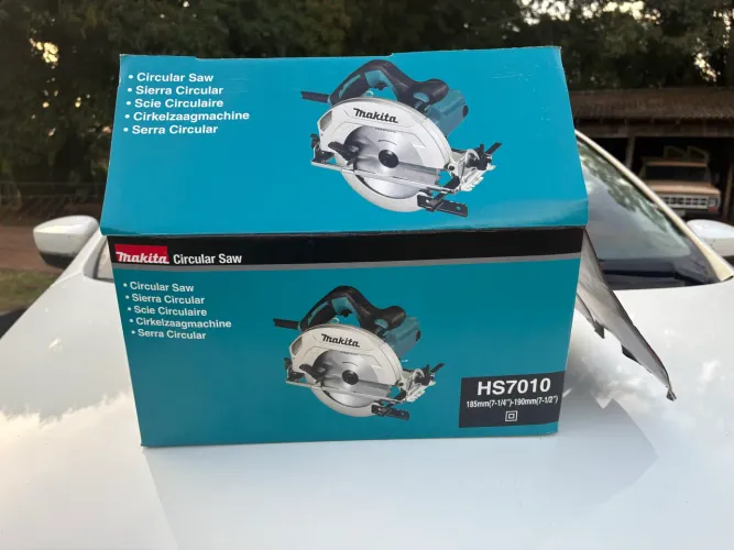 Makita HS7010, serra circular de 1.600 W e lâmina de 185 mm