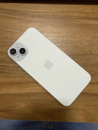 iPhone 15 Plus 