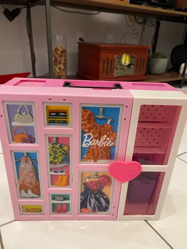 Barbie dream closet