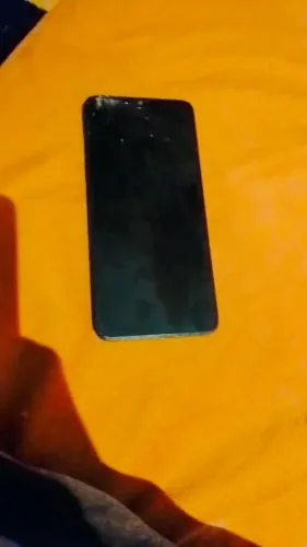 Xiaomi redmi 13c Tela Trincada Funciona Normal