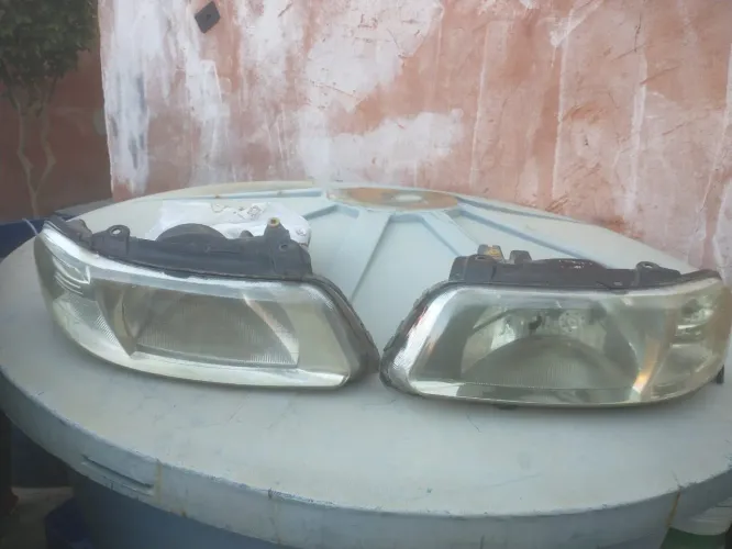 Par de farol gol g3 seminovo conservado