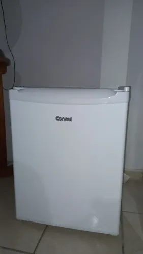 Frigobar Consul 76 litros | seminovo