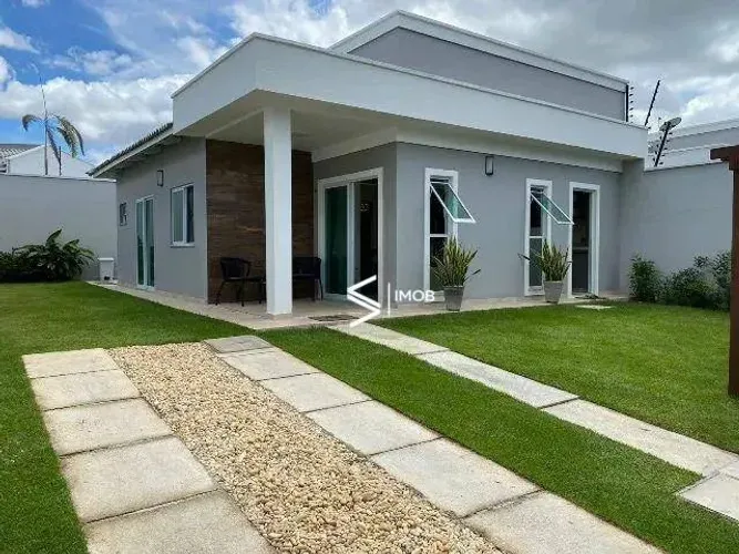 Casa Plana, 3 quartos, 1 suíte, 105m2, MOBILIADA, Paisagismo e Iluminação Projetados - Tim