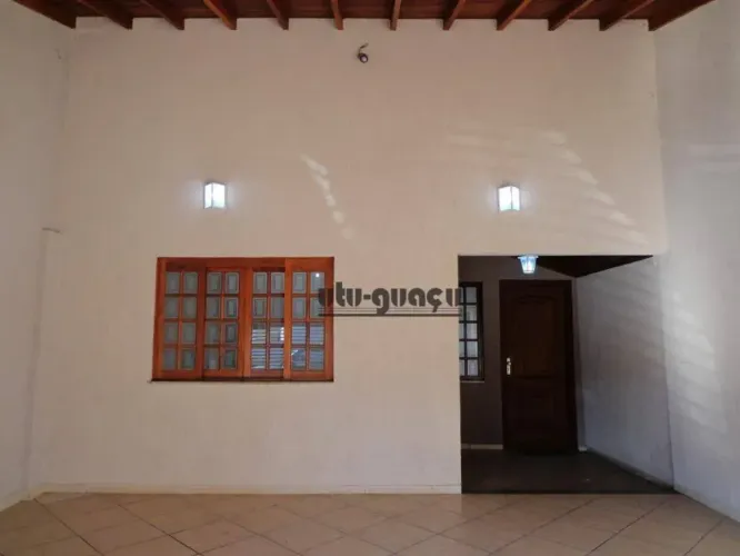 Casa com 2 dormitórios para alugar, 120 m² por R$ 2.950,00/mês - Parque Residencial Presid