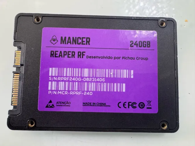 SSD 240GB usado duas vezes.