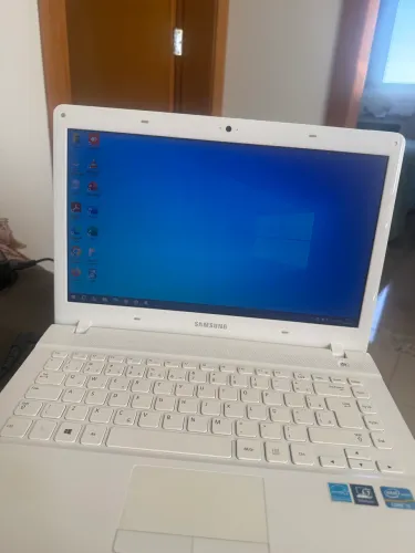 Notebook Samsung i3 6 geração/ 8gb de ram e SSD