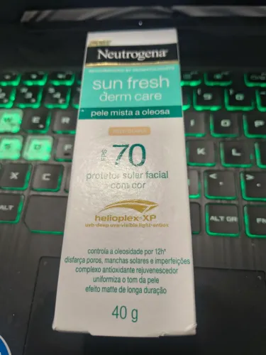 Protetor Solar Neutrogena 70fps cor clara 40g Val 2029 Novo 