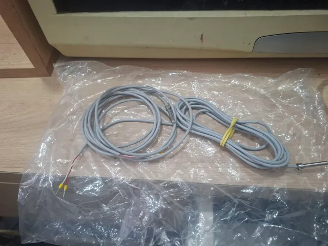 Sensor de temperatura para maquina de Gelato Bravo e Gelitta. Temos também outras peças.