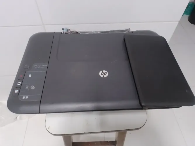 Impressora HP Deskjet F2050 inoperante