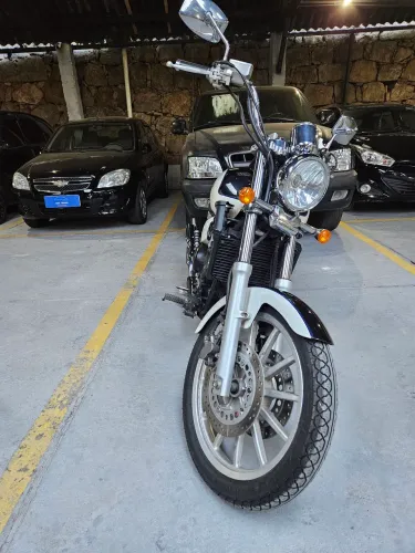 MOTO ESTILOSA