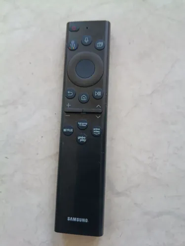 Controle remoto tv Samsung, com carregamento solar.