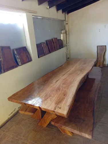 Vendo mesa rústica 