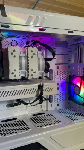 Xeon 2650 v3 com rx580 capada