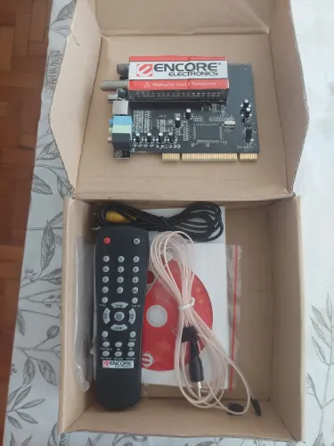 Placa de captura de tv e rádio FM interna marca encore
