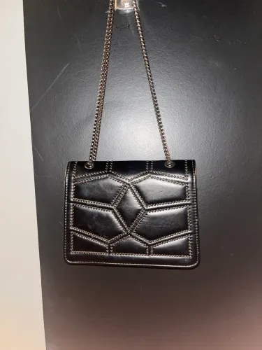 Bolsa em Couro PU com Alça de Corrente