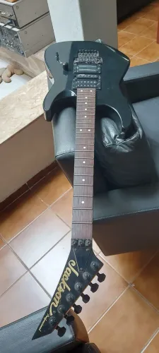 Guitarra Jackson Professional Fusion Japan