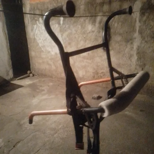 VENDO SUPORTE PRA TRANSPORTAR BICICLETA