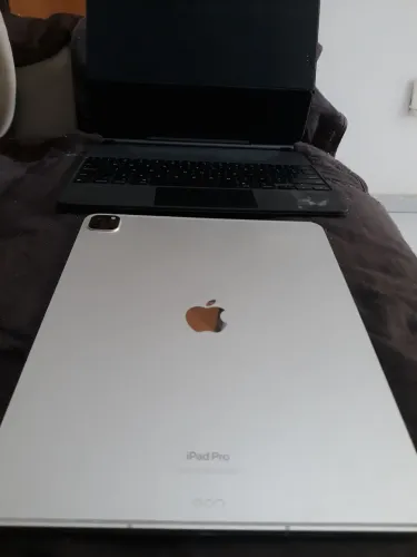 IPad APPLE 12.9- 6*geraç