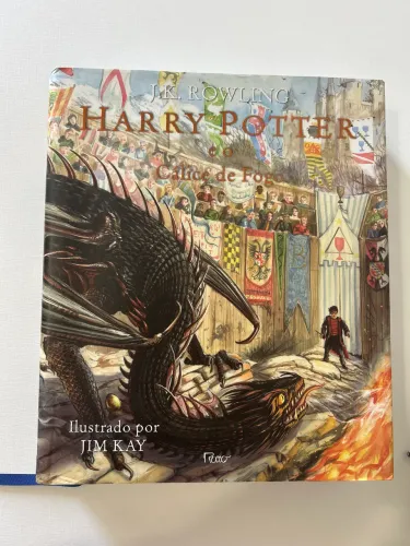 Livro Harry Potter e o cálice de fogo ilustrado Jim Kay