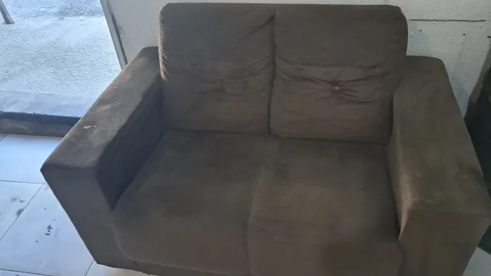 Sofa suede 2 lugares