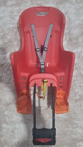 Cadeirinha traseira 22kg Polisport vermelha