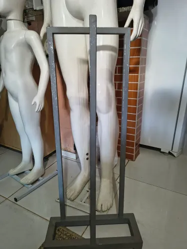 Porta-Cabide / Suporte para cabide