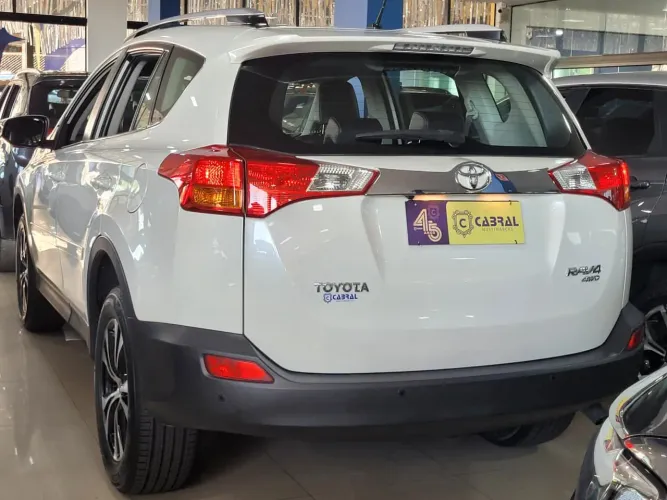 Toyota RAV4 2.5 4X4 16V Aut. 2015